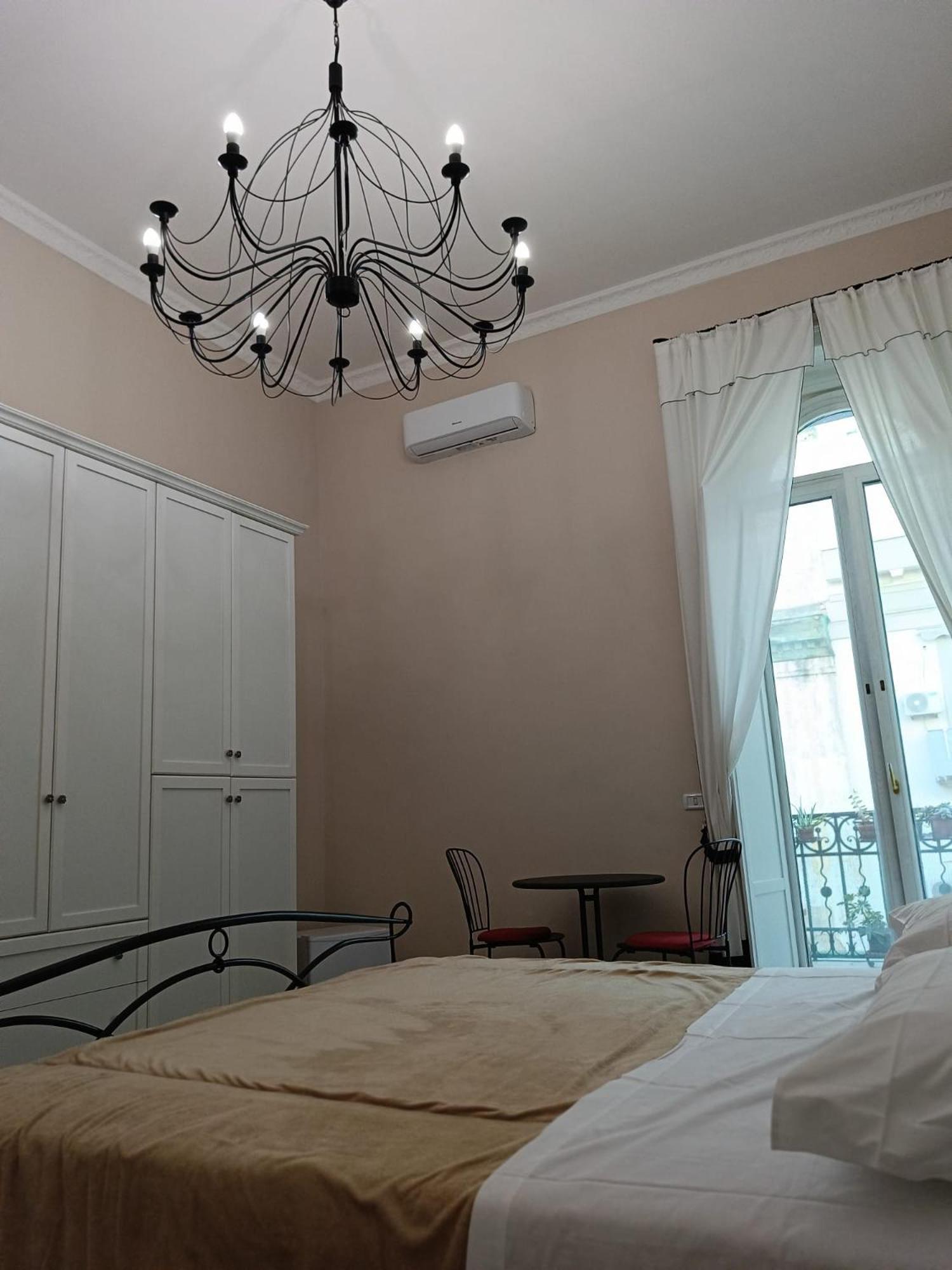 B&B Liberty House Napoli Esterno foto